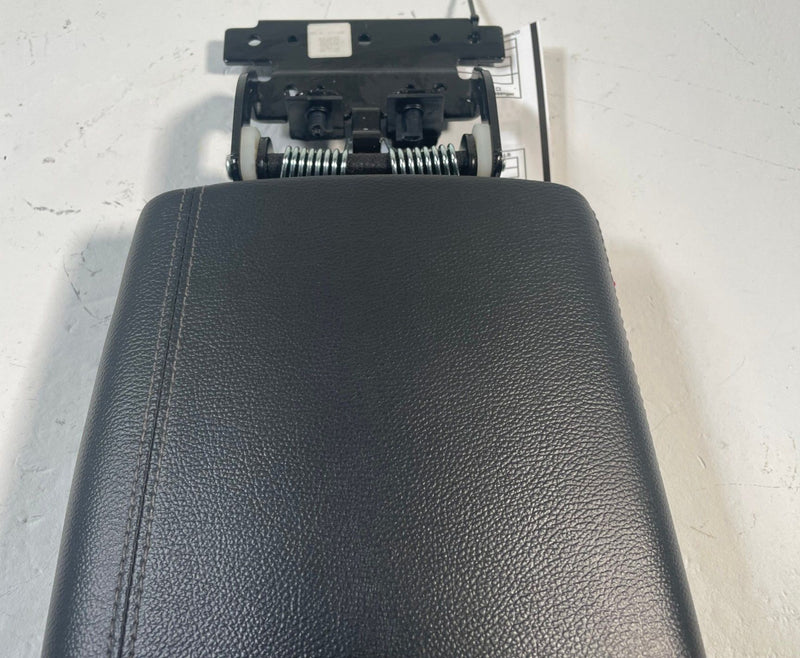 Load image into Gallery viewer, 2022 - 2026 GENESIS G70 FRONT CENTER CONSOLE ARMREST STORAGE LID COVER # 113916
