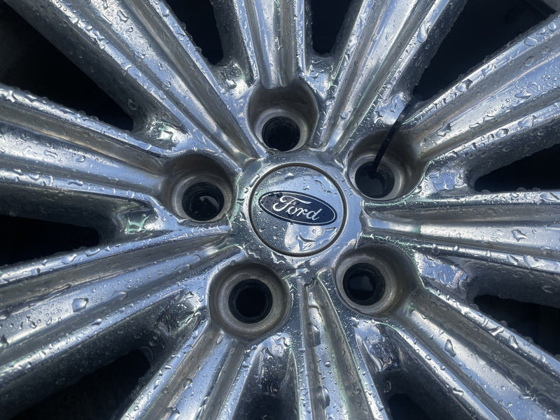 Load image into Gallery viewer, FORD EXPLORER 20x8 10 STRAIGHT SPOKE ALLOY WHEEL RIM W/TIRE 2020-2025 # 111110

