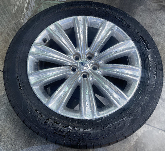 FORD EXPLORER 20x8 10 STRAIGHT SPOKE ALLOY WHEEL RIM W/TIRE 2020-2025