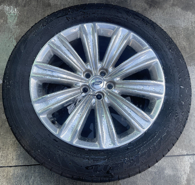 Load image into Gallery viewer, FORD EXPLORER 20x8 10 STRAIGHT SPOKE ALLOY WHEEL RIM W/TIRE 2020-2025 # 111109
