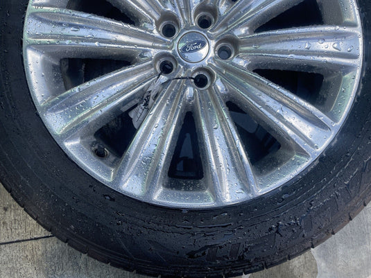 FORD EXPLORER 20x8 10 STRAIGHT SPOKE ALLOY WHEEL RIM W/TIRE 2020-2025
