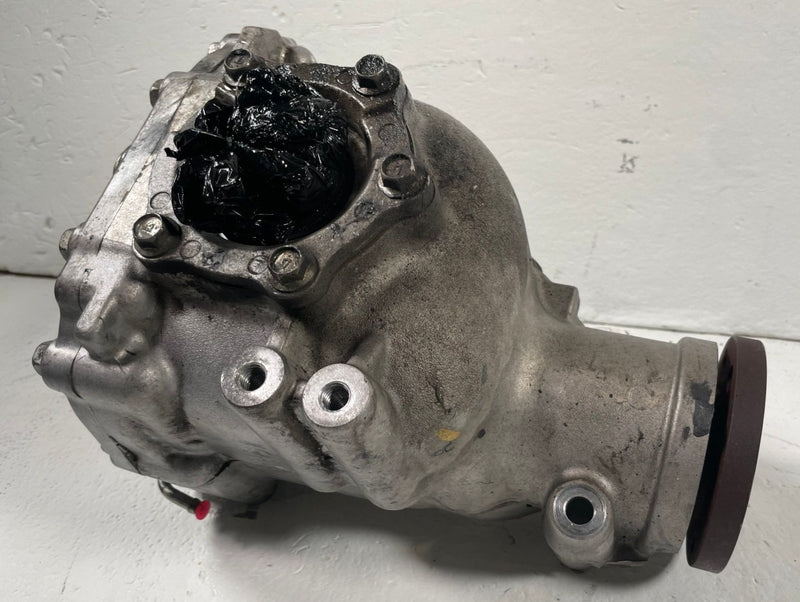 Load image into Gallery viewer, 17-22 INFINITI Q60 AWD FRONT DIFFERENTIAL CARRIER ASSEMBLY 93K MILES 3.0L 112533

