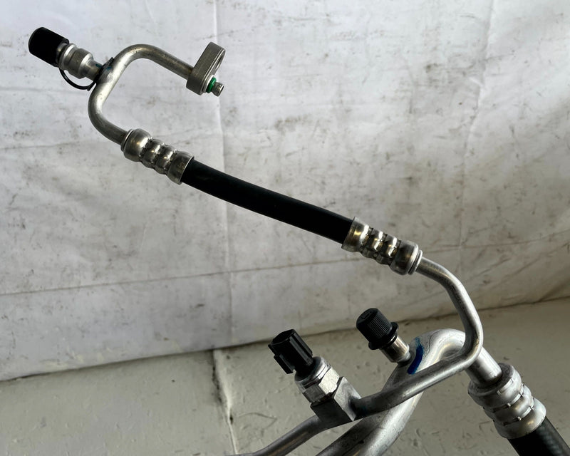 Load image into Gallery viewer, 2024-26 HYUNDAI SANTA FE AC AIR CONDITIONING SUCTION PIPE TUBE LINE 2.5L #111279
