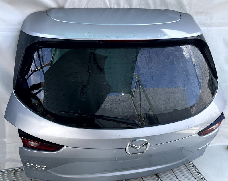 Load image into Gallery viewer, MAZDA CX-5 REAR TRUNK LID DECK TAIL GATE HATCH ASSEMBLY SILVER 45P 17-25 #113799
