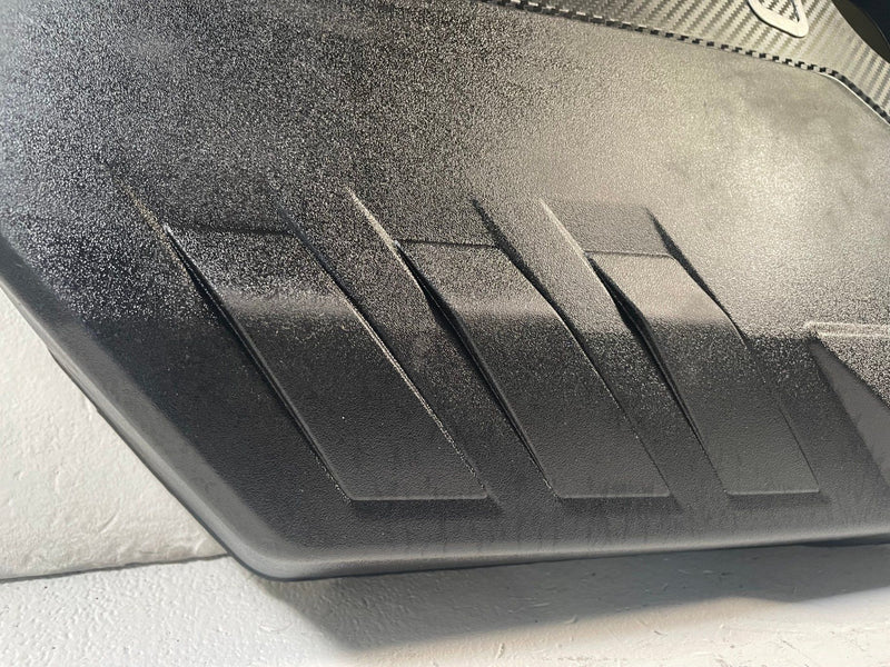 Load image into Gallery viewer, 2019 - 2023 GENESIS G70 ENGINE MOTOR APPEARANCE TOP COVER PANEL 2.0L # 113908
