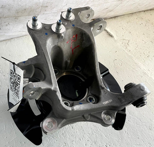 21-26 HYUNDAI SANTA FE FWD REAR LEFT SPINDLE KNUCKLE W/ WHEEL HUB 2.5L