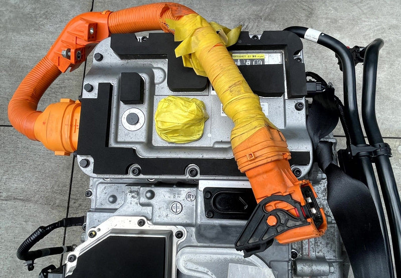 Load image into Gallery viewer, HYUNDAI IONIQ 5 RWD EM17 REAR DRIVE UNIT ENGINE ASSEMBLY 2022 - 2024 # 108854

