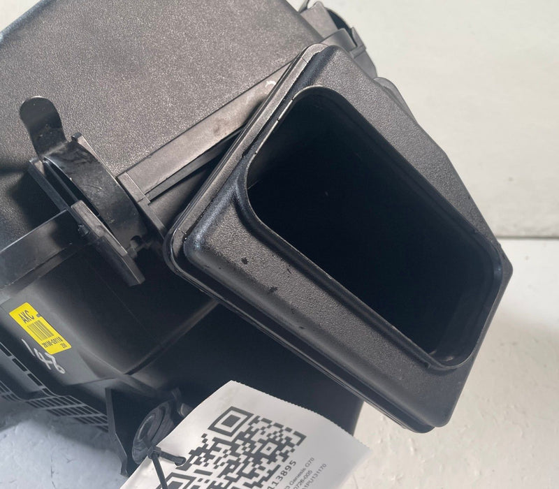 Load image into Gallery viewer, 22-23 GENESIS G70 ENGINE AIR INTAKE CLEANER FILTER HOUSING BOX 2.0L # 113895
