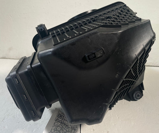 22-23 GENESIS G70 ENGINE AIR INTAKE CLEANER FILTER HOUSING BOX 2.0L