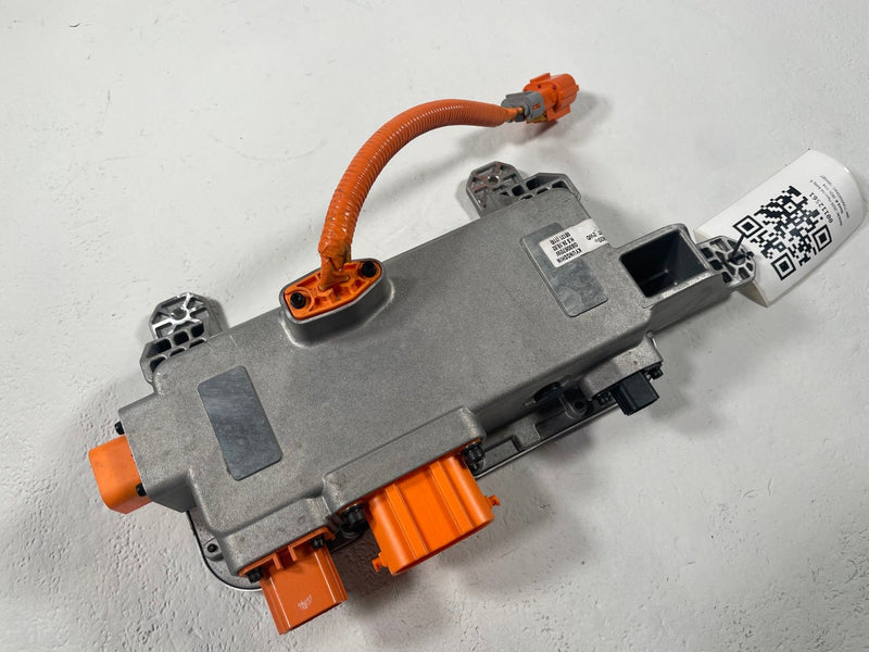 Load image into Gallery viewer, 2025 - 2026 HYUNDAI IONIQ 5 AWD HIGH VOLTAGE JUNCTION BOX CONTROL UNIT # 112561
