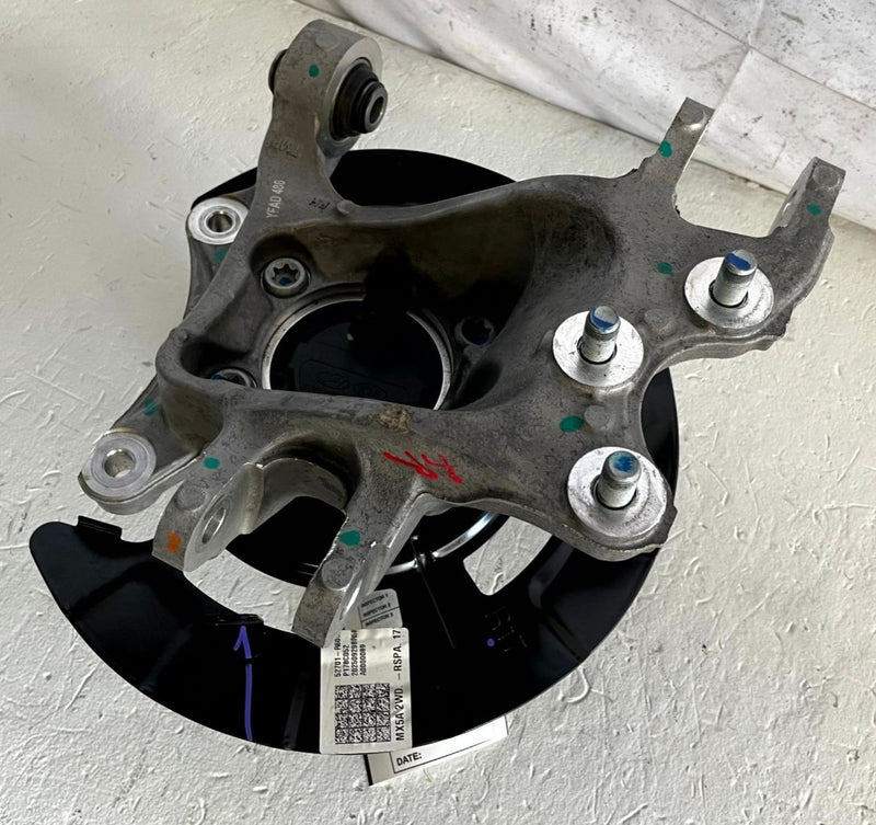 Load image into Gallery viewer, 21-26 HYUNDAI SANTA FE FWD REAR RIGHT SPINDLE KNUCKLE W/ WHEEL HUB 2.5L # 111274
