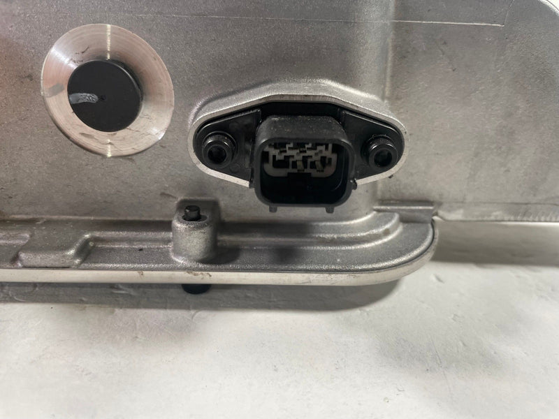 Load image into Gallery viewer, 2025 - 2026 HYUNDAI IONIQ 5 AWD HIGH VOLTAGE JUNCTION BOX CONTROL UNIT # 112561
