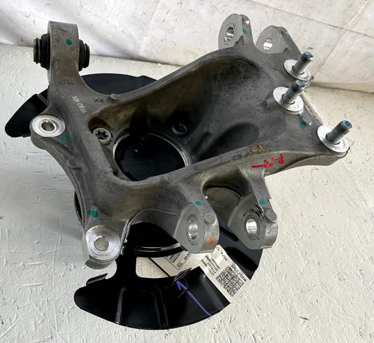 21-26 HYUNDAI SANTA FE FWD REAR RIGHT SPINDLE KNUCKLE W/ WHEEL HUB 2.5L