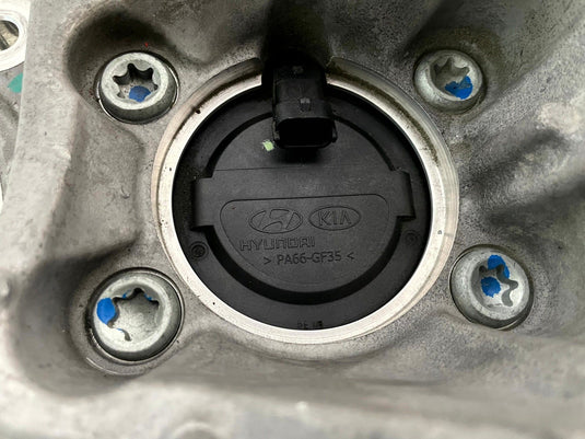 21-26 HYUNDAI SANTA FE FWD REAR RIGHT SPINDLE KNUCKLE W/ WHEEL HUB 2.5L