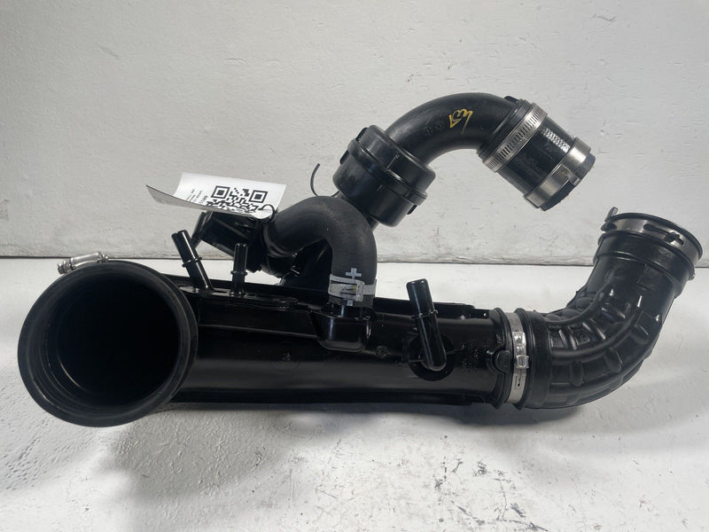 Load image into Gallery viewer, 2020 - 2024 FORD EXPLORER INTERCOOLER AIR INLET HOSE TUBE PIPE 2.3L # 111069
