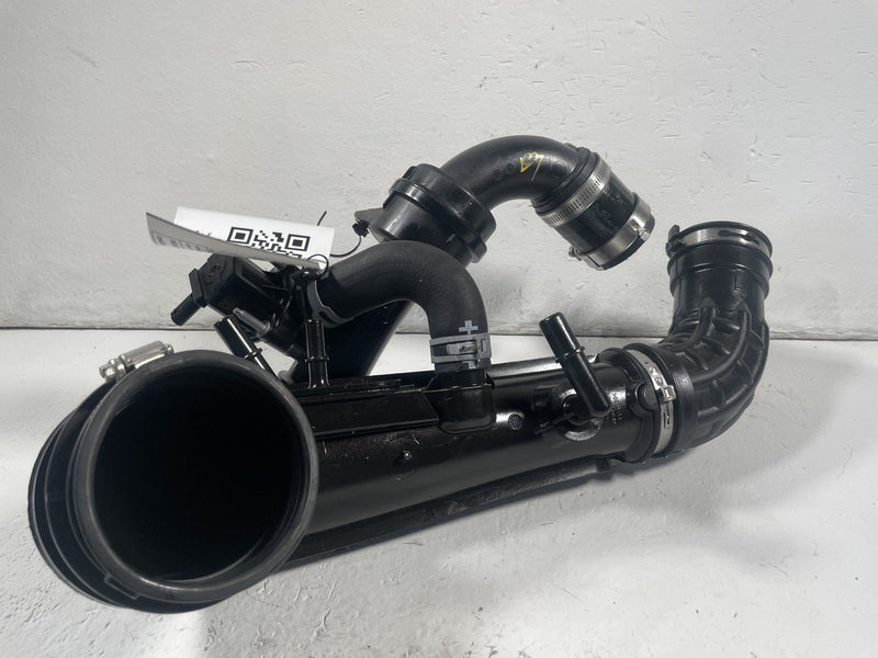 Load image into Gallery viewer, 2020 - 2024 FORD EXPLORER INTERCOOLER AIR INLET HOSE TUBE PIPE 2.3L # 111069
