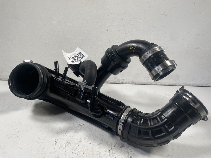 Load image into Gallery viewer, 2020 - 2024 FORD EXPLORER INTERCOOLER AIR INLET HOSE TUBE PIPE 2.3L # 111069
