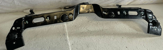 25-26 CHEVROLET EQUINOX FRONT BUMPER UPPER SUPPORT MOUNT BRACKET 1.5L