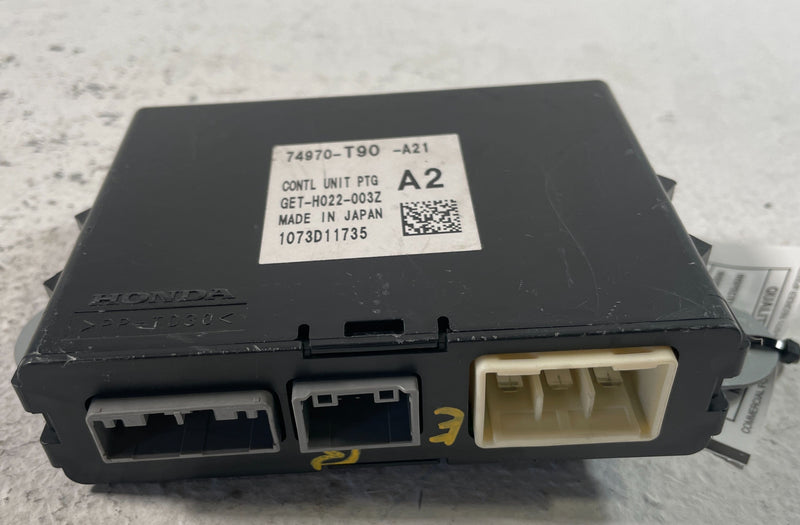Load image into Gallery viewer, 2023 - 2025 HONDA PILOT TAILGATE LIFTGATE POWER CONTROL MODULE UNIT # 105821 COP
