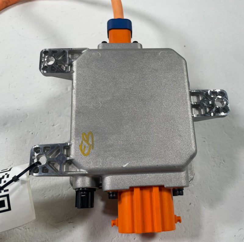 Load image into Gallery viewer, 2025 - 2026 HYUNDAI IONIQ 5 REAR HIGH VOLTAGE JUNCTION BOX ASSEMBLY # 112544
