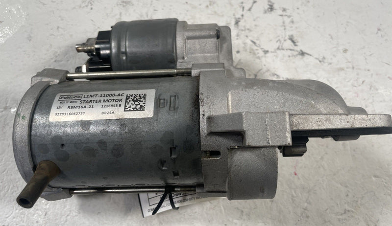 Load image into Gallery viewer, 2020 - 2025 FORD EXPLORER RWD 12V ENGINE STARTER MOTOR ASSEMBLY 2.3L # 111075
