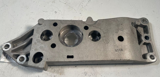2019-2026 GENESIS G70 AWD TRANSMISSION CROSSMEMBER MOUNT 21735G9300