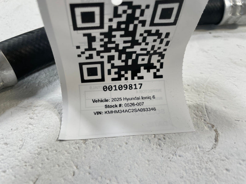 Load image into Gallery viewer, 2023-2025 HYUNDAI IONIQ 6 AWD A/C AIR CONDITIONER SUCTION HOSE PIPE # 109817
