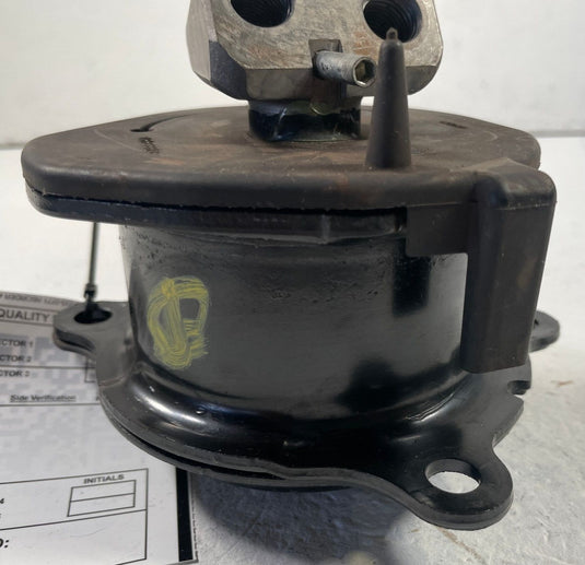 2022-2026 TOYOTA TUNDRA FRONT LEFT ENGINE MOUNT INSULATOR BRACKET