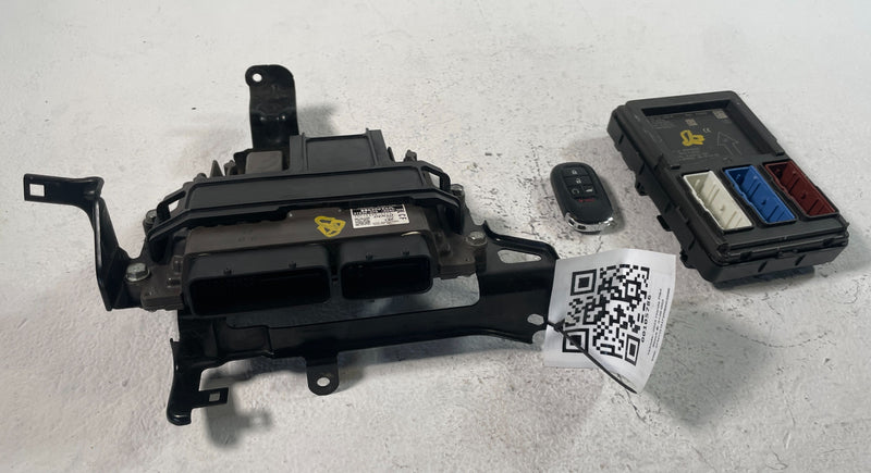 Load image into Gallery viewer, 23-24 HONDA PILOT AWD ENGINE &amp; BODY CONTROL MODULE ECM BCM W/KEY FOB 3.0L 105786
