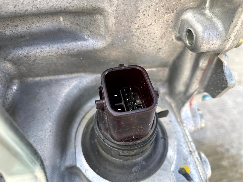 Load image into Gallery viewer, MAZDA CX-5 AWD AUTOMATIC TRANSMISSION ASSEMBLY 2.5L 36K MILES 2022-2024 # 113798

