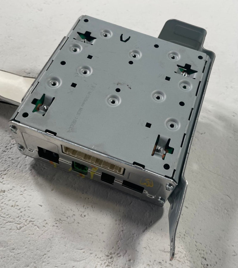 Load image into Gallery viewer, 2025-2026 HYUNDAI IONIQ 5 CLUSTER COMMUNICATION CONTROL MODULE UNIT # 112554
