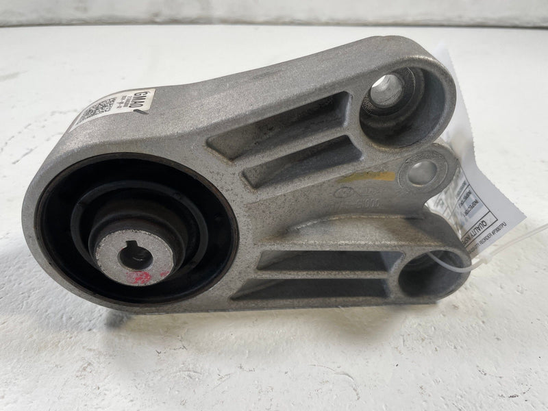 Load image into Gallery viewer, 22-25 HYUNDAI IONIQ 5 6 REAR RIGHT ENGINE MOTOR SUPPORT MOUNT BRACKET # 109823
