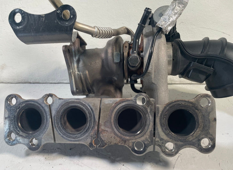 Load image into Gallery viewer, 2021 - 2023 GENESIS G70 ENGINE EXHAUST MANIFOLD TURBOCHARGER 2.0L # 113924
