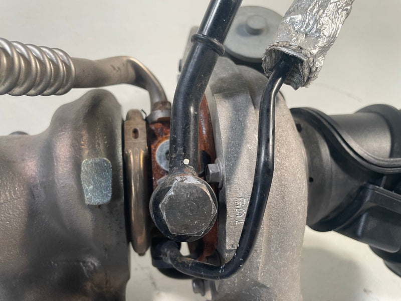 Load image into Gallery viewer, 2021 - 2023 GENESIS G70 ENGINE EXHAUST MANIFOLD TURBOCHARGER 2.0L # 113924
