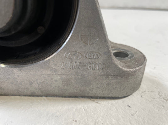 22-25 HYUNDAI IONIQ 5 6 FRONT RIGHT SUSPENSION MOUNT SUPPORT BRACKET