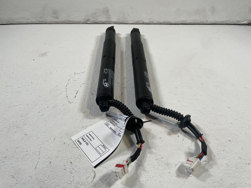 Load image into Gallery viewer, 23-25 HYUNDAI IONIQ 6 REAR TRUNK LEFT &amp; RIGHT POWER LIFT CYLINDER STRUT # 109822
