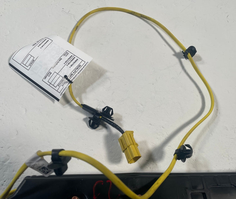 Load image into Gallery viewer, 2025 - 2026 ACURA ADX FRONT LEFT DRIVER SIDE SEAT AIRBAG AIR BAG # 113967
