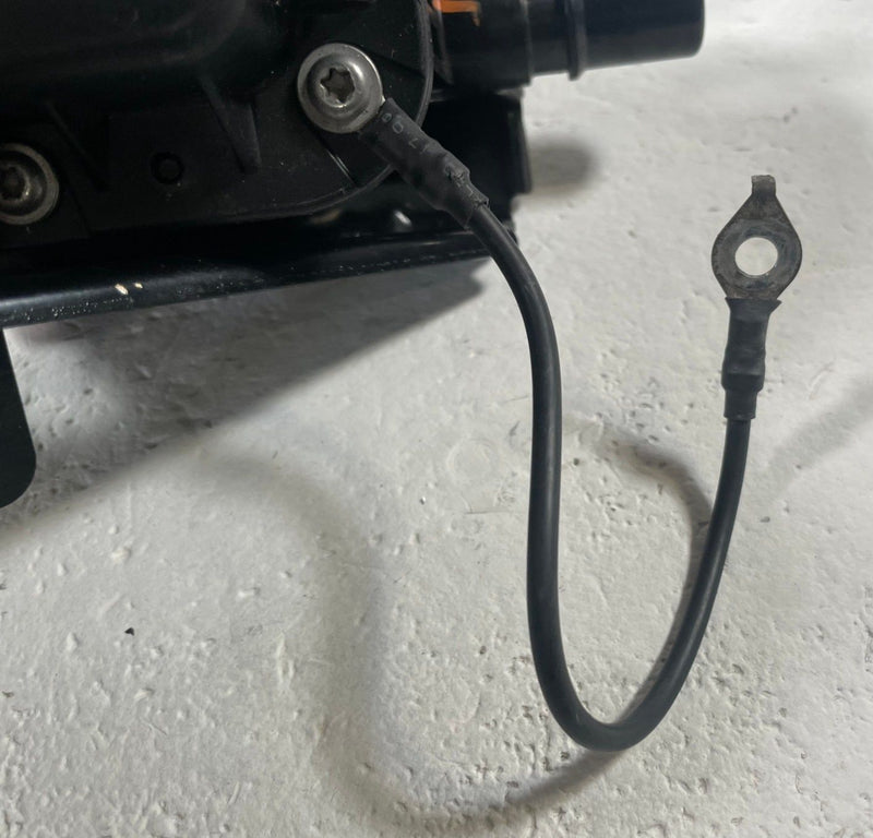 Load image into Gallery viewer, 2025-2026 HYUNDAI IONIQ 5 HVAC WATER COOLANT ELECTRIC HEATER 375W2-XA010 #112540
