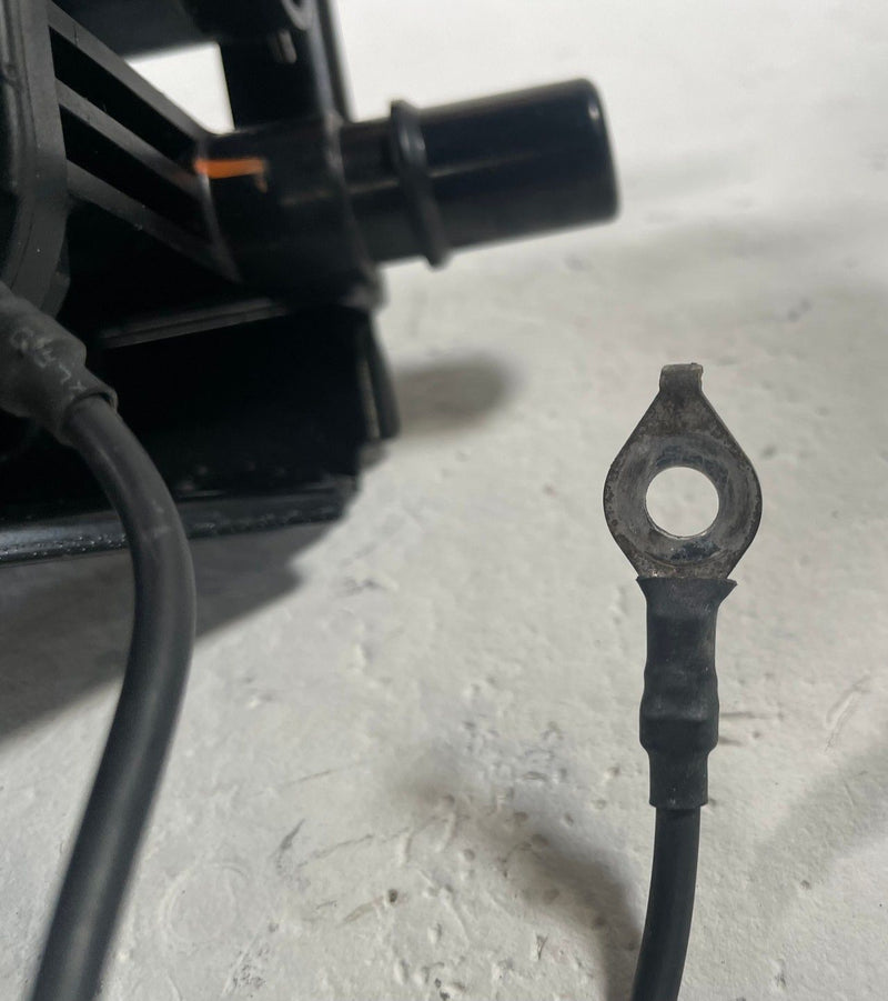 Load image into Gallery viewer, 2025-2026 HYUNDAI IONIQ 5 HVAC WATER COOLANT ELECTRIC HEATER 375W2-XA010 #112540
