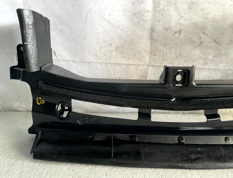 Load image into Gallery viewer, 2022-2024 MAZDA CX-5 FRONT ENGINE RADIATOR CORE SUPPORT AIR GUIDE DUCT # 113824
