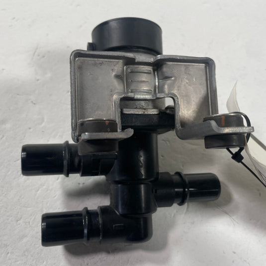2022-2025 HYUNDAI IONIQ 5 RWD HV BATTERY COOLANT 3 WAY CHANGEOVER VALVE