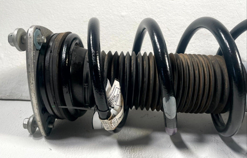 Load image into Gallery viewer, 2020-2026 FORD EXPLORER RWD FRONT RIGHT SUSPENSION SHOCK STRUT ABSORBER #111059
