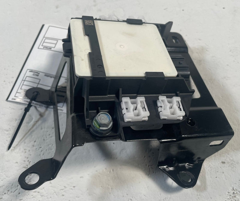 Load image into Gallery viewer, 2025-2026 ACURA ADX REAR LEFT BLIND SPOT RADAR SENSOR MODULE W/BRACKET # 113966
