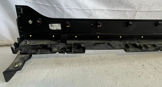 2025-2026 CHEVROLET EQUINOX FRONT LEFT SIDE SKIRT ROCKER PANEL MOLDING