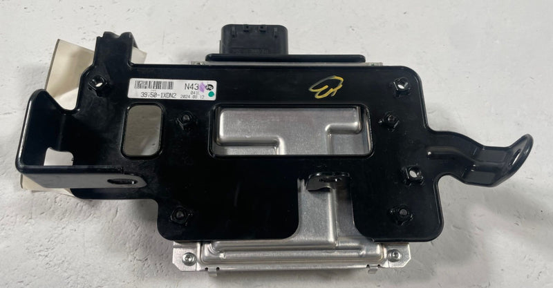 Load image into Gallery viewer, 25-26 HYUNDAI IONIQ 5 VEHICLE CONTROL MODULE UNIT VCU VCM 39751-1XDN2 # 112549
