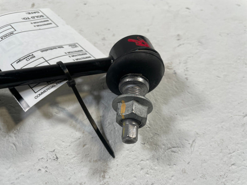 Load image into Gallery viewer, 2022-2025 HYUNDAI IONIQ 5 REAR RIGHT STABILIZER SWAY ANTI ROLL BAR LINK # 109827
