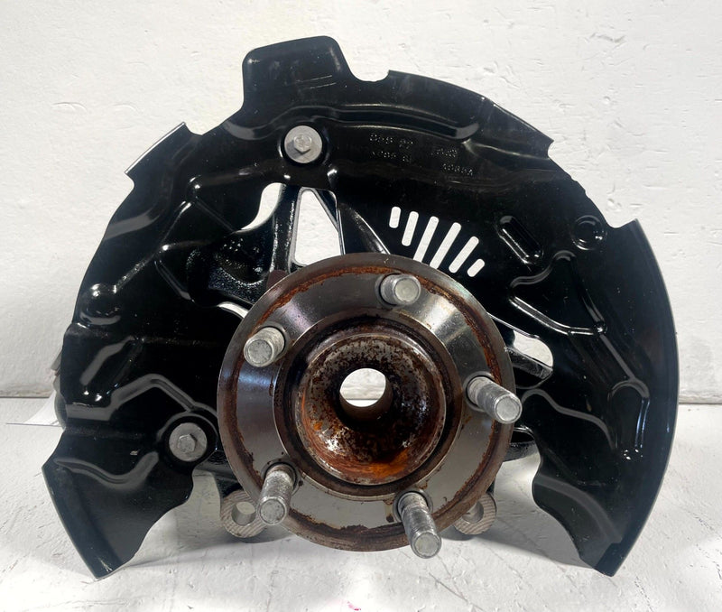 Load image into Gallery viewer, 2020 - 2025 FORD EXPLORER FRONT LEFT SUSPENSION SPINDLE KNUCKLE &amp; HUB # 111042

