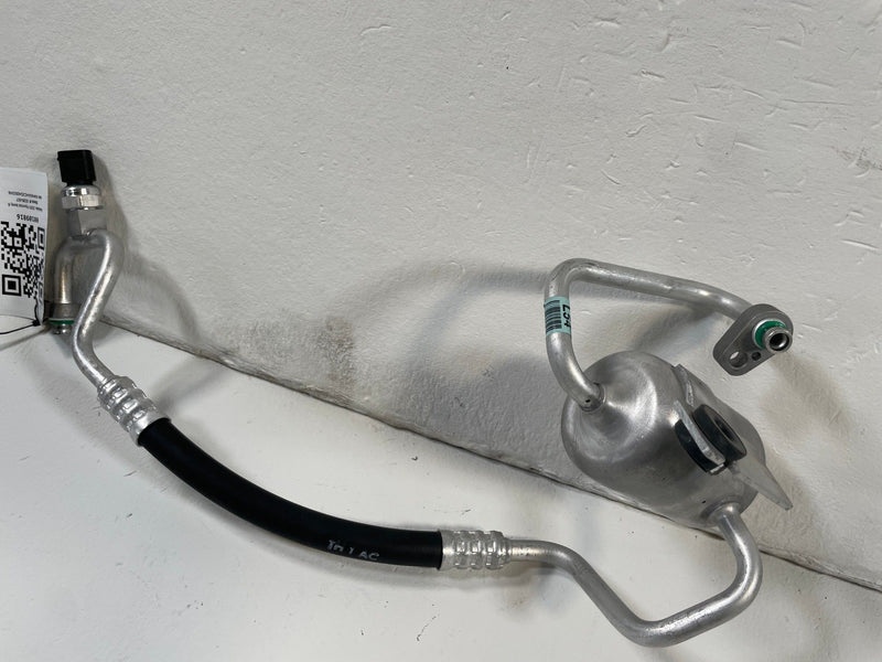 Load image into Gallery viewer, 2023-2025 HYUNDAI IONIQ 6 A/C AIR CONDITIONING DISCHARGE HOSE TUBE PIPE # 109816
