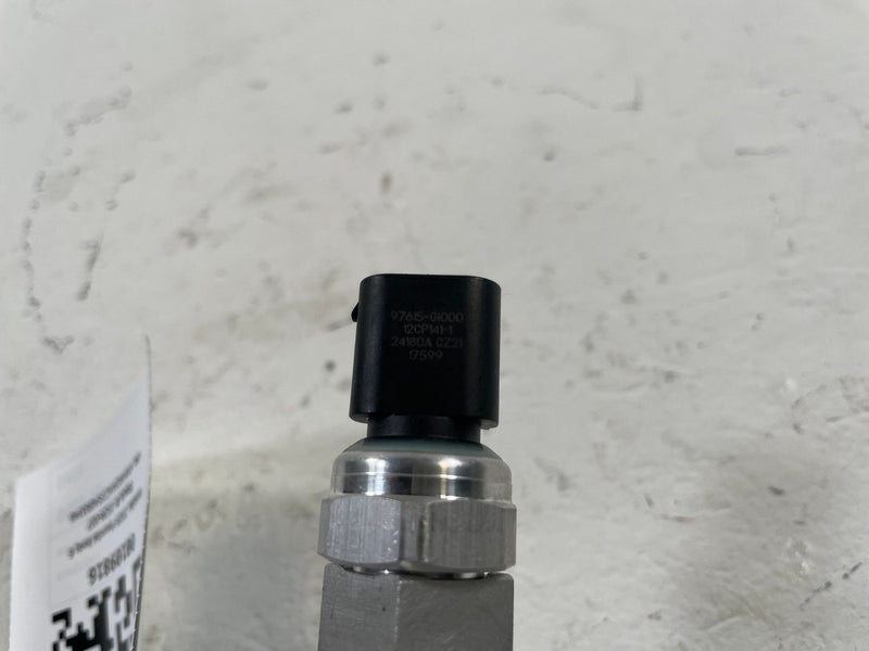 Load image into Gallery viewer, 2023-2025 HYUNDAI IONIQ 6 A/C AIR CONDITIONING DISCHARGE HOSE TUBE PIPE # 109816
