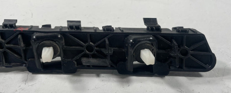 Load image into Gallery viewer, 25-26 HYUNDAI IONIQ 5 REAR RIGHT PASSENGER SIDE BUMPER SUPPORT BRACKET # 112586
